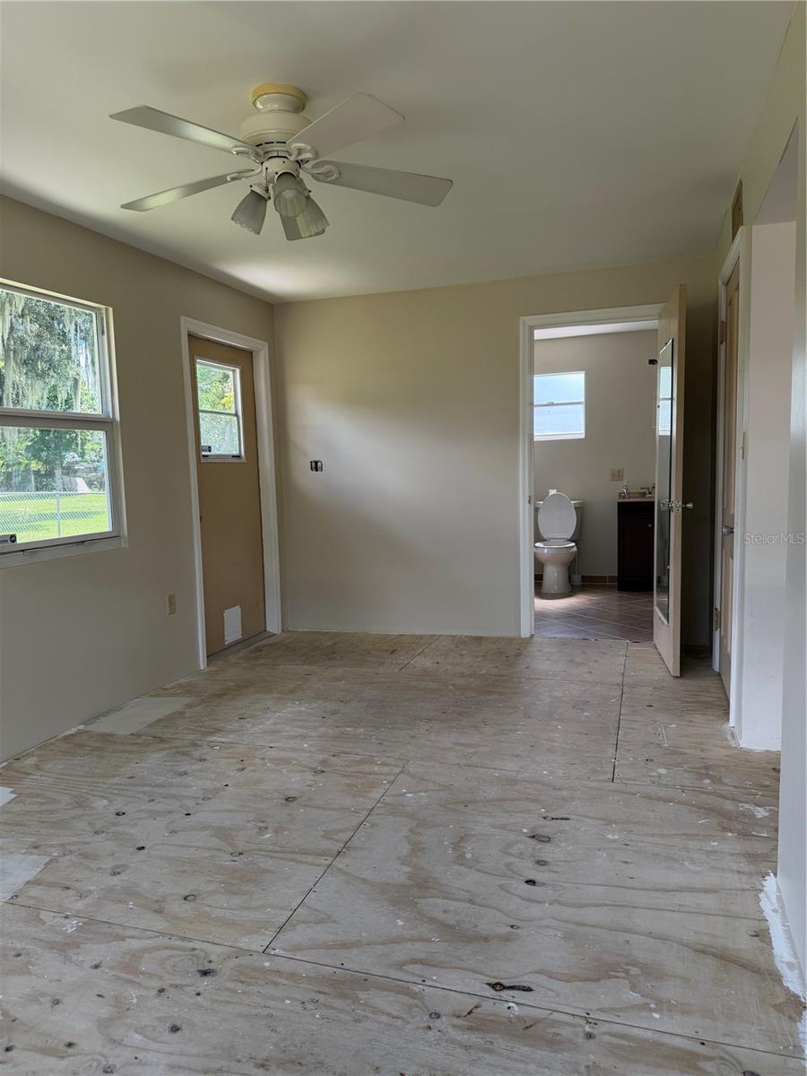 146 N Hernando Ave Property Photo 16