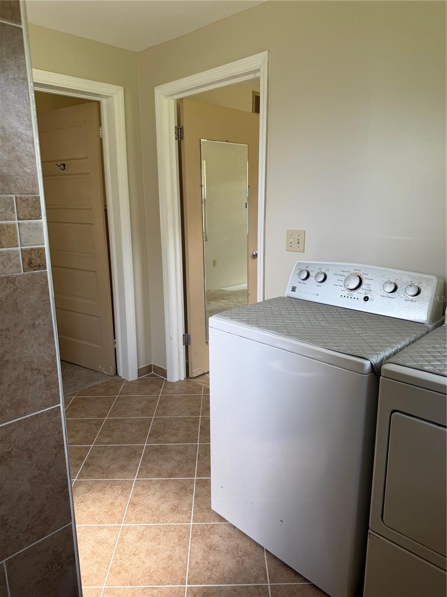 146 N Hernando Ave Property Photo 20