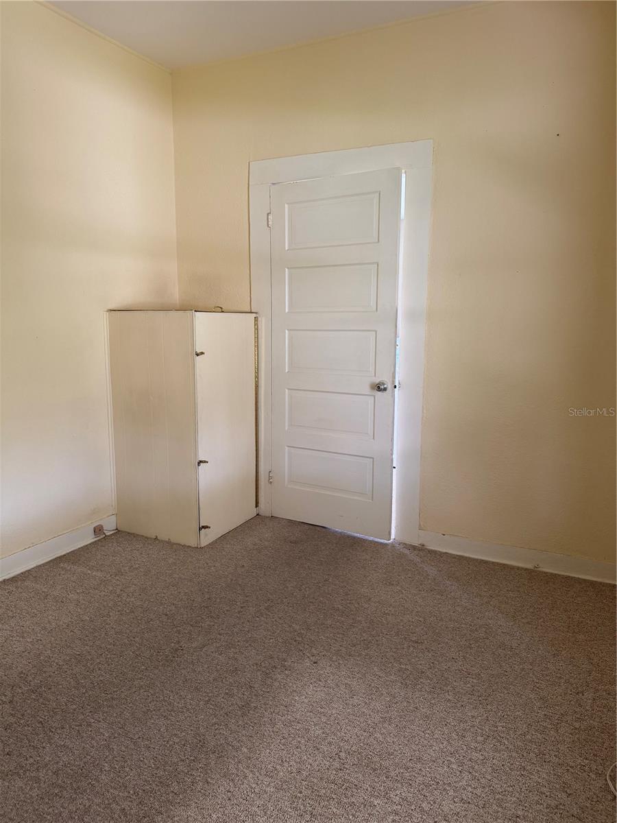 146 N Hernando Ave Property Photo 23