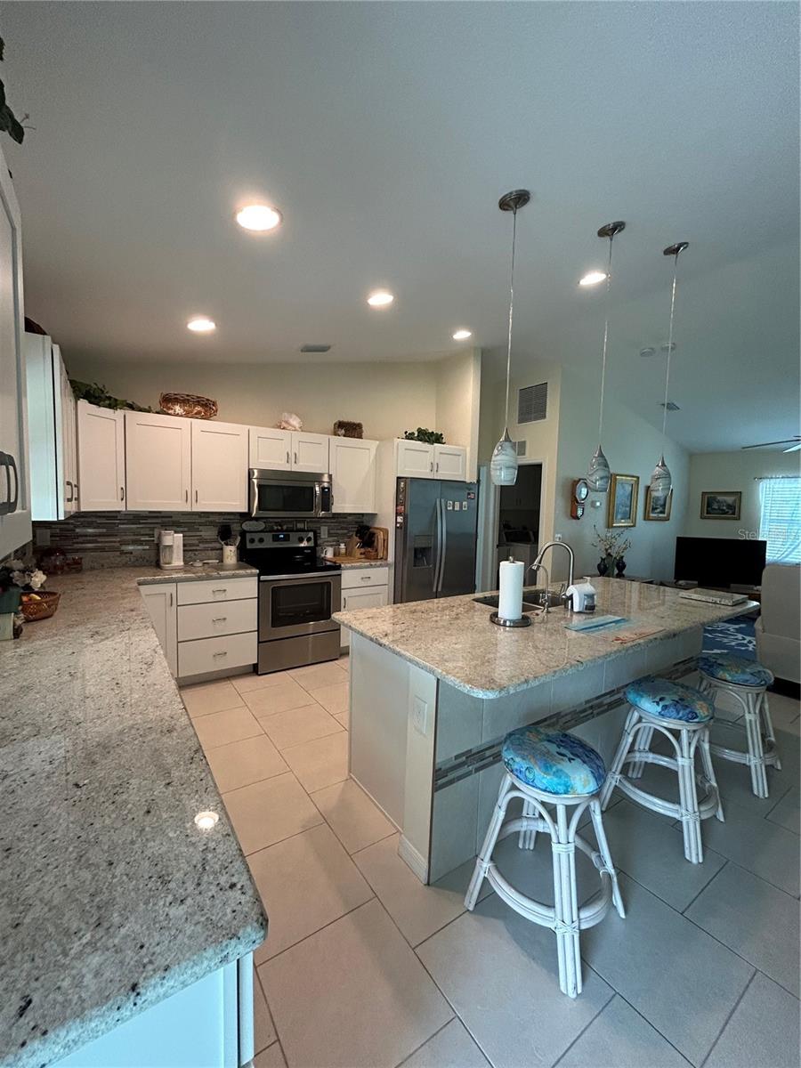 1759 Hainsworth Ave Property Photo 12