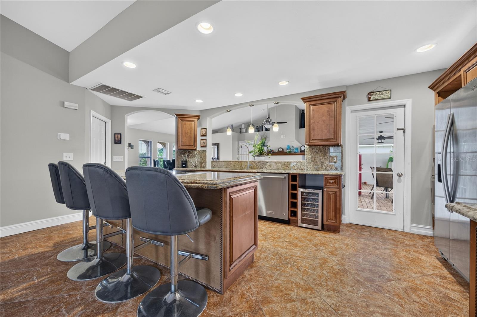 C7530497 Property Photo 8