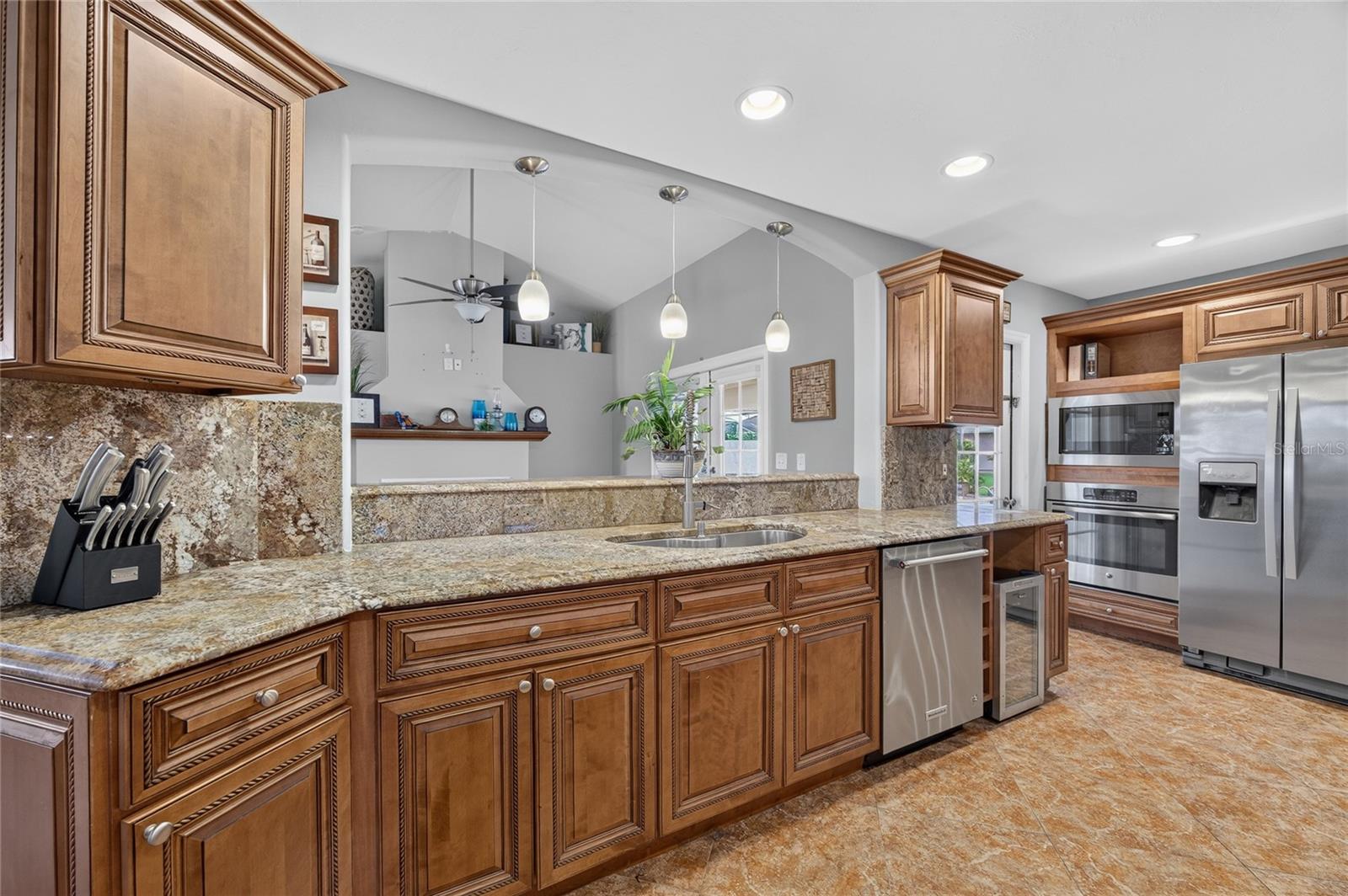 C7530497 Property Photo 10