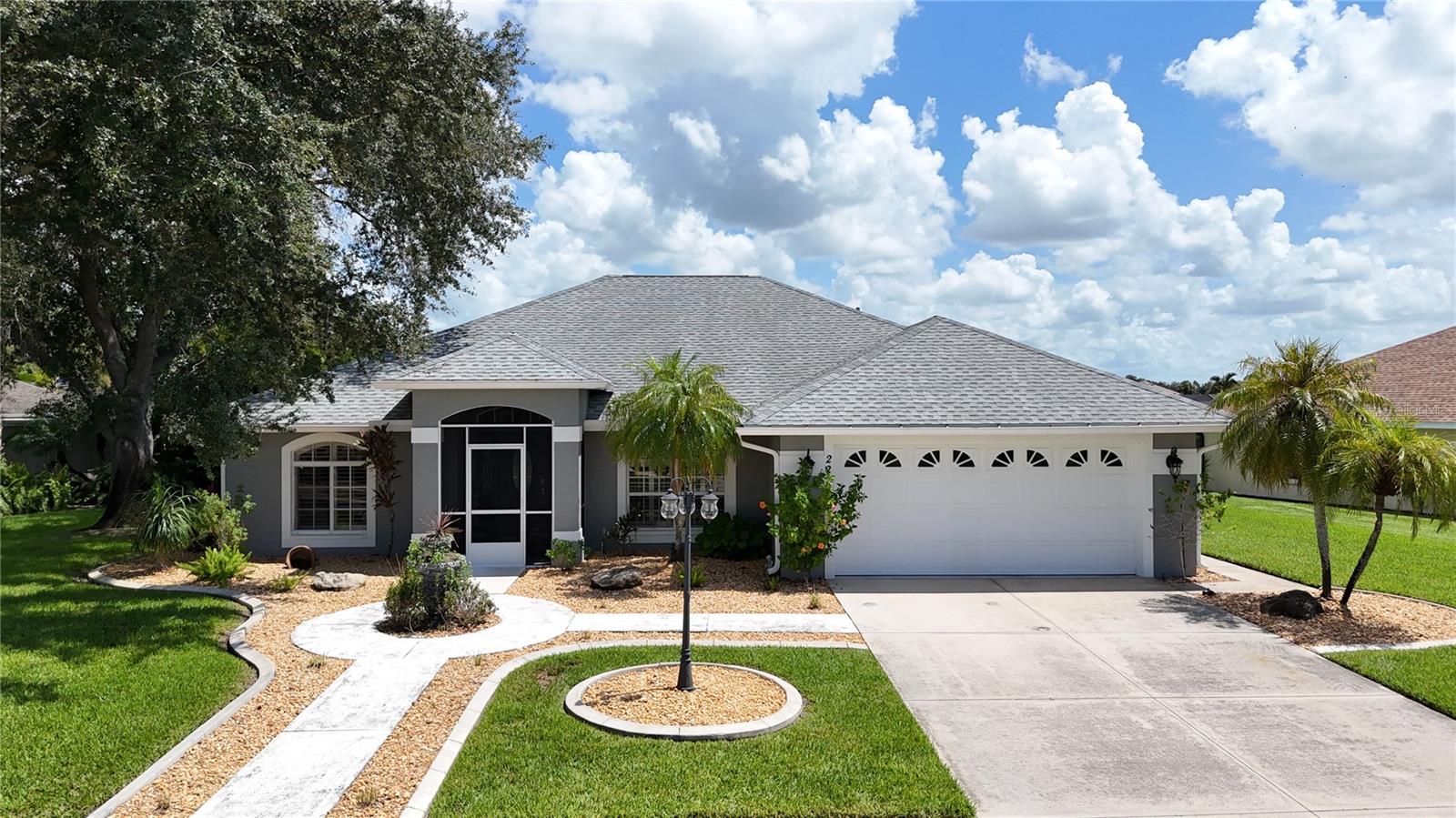 2226 Charleston Park Dr Property Photo 1