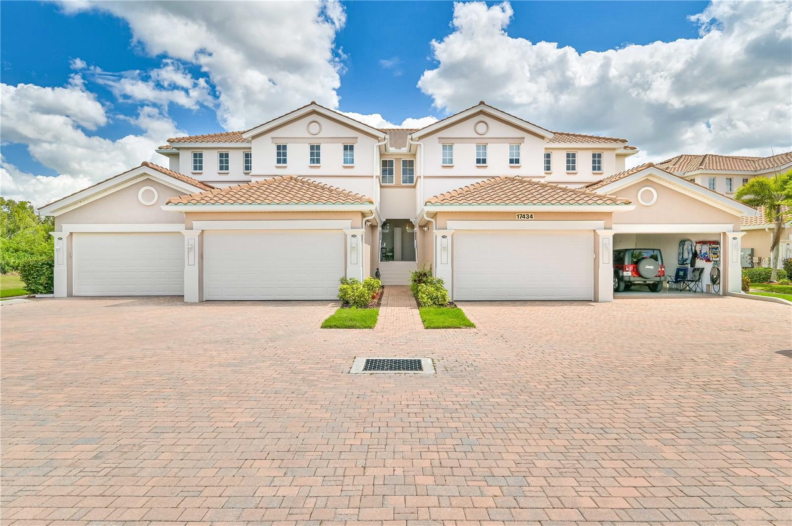 17434 Boca Vista Rd #1006 Property Photo 2