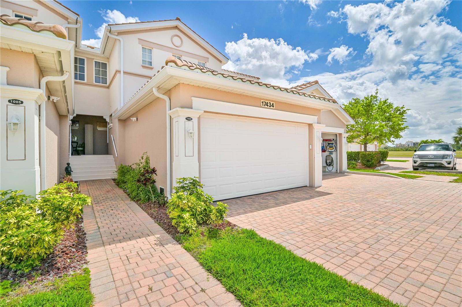 17434 Boca Vista Rd #1006 Property Photo 3
