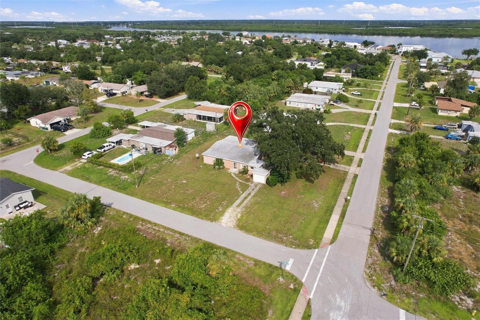 27264 Sunnybrook Rd Property Photo 6