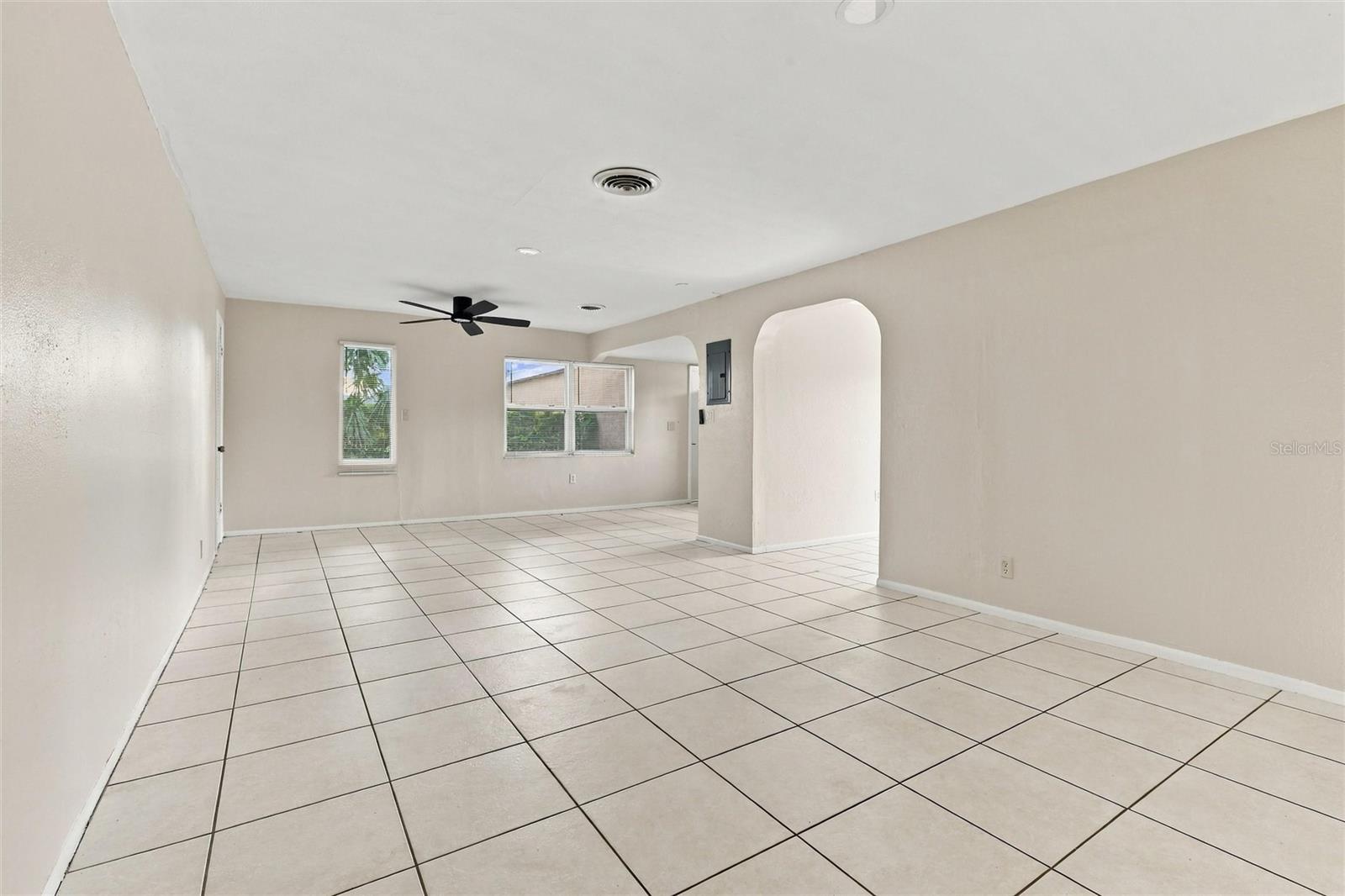 27264 Sunnybrook Rd Property Photo 13
