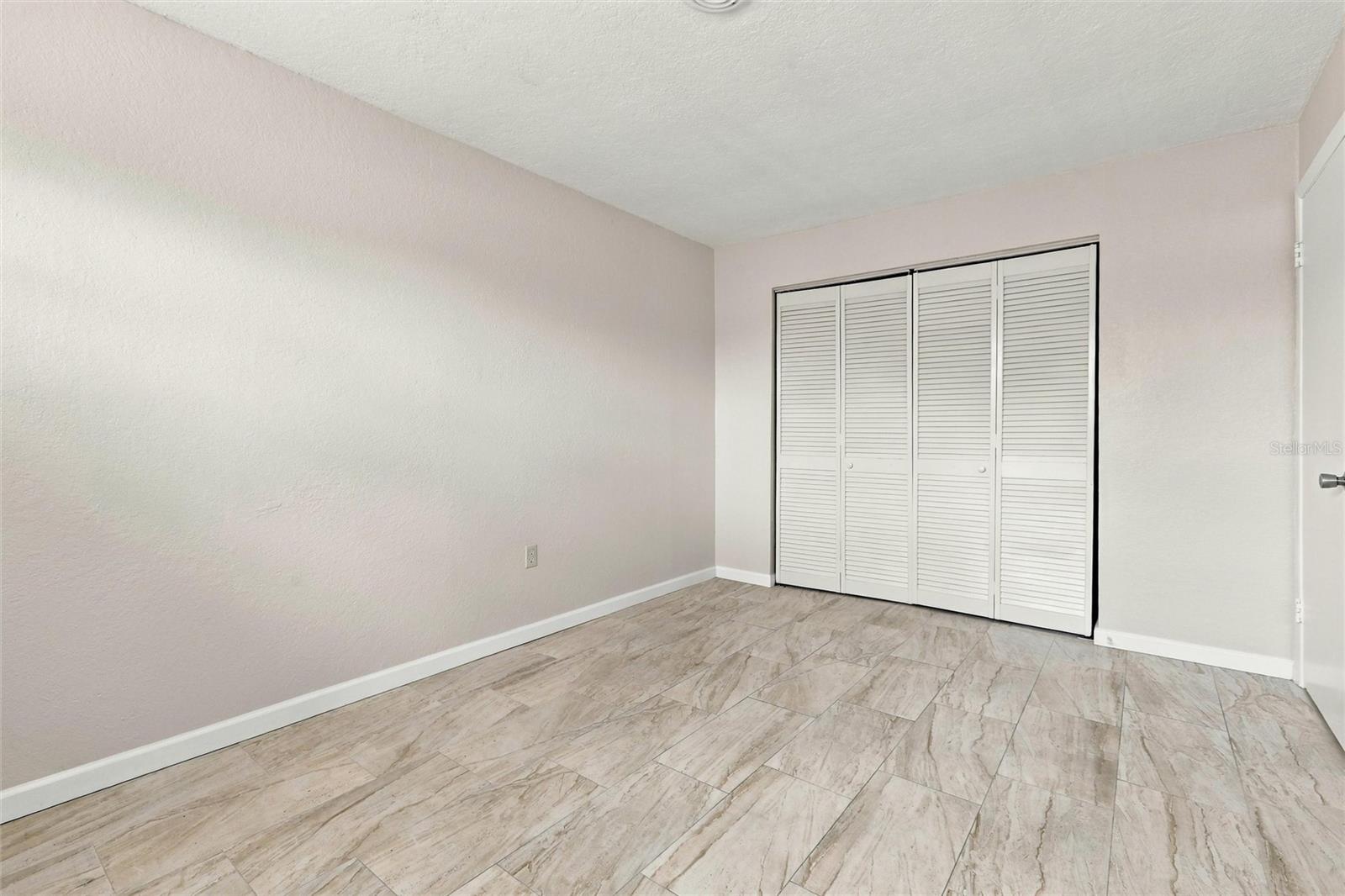 27264 Sunnybrook Rd Property Photo 15