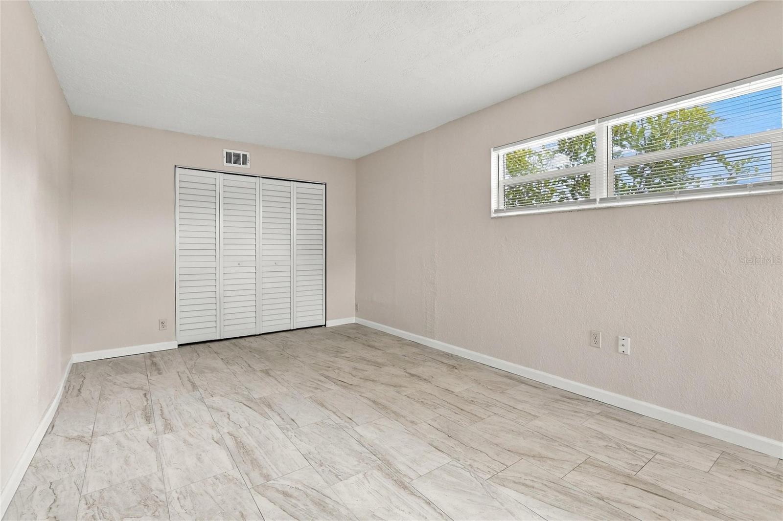 27264 Sunnybrook Rd Property Photo 18