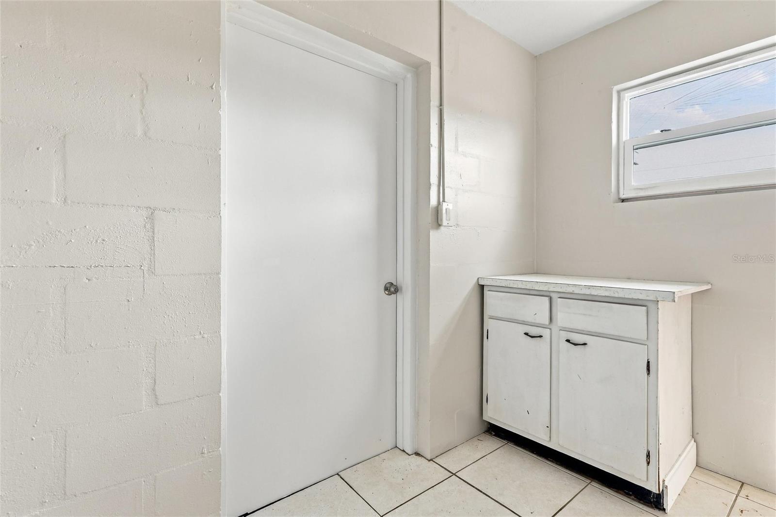 27264 Sunnybrook Rd Property Photo 23