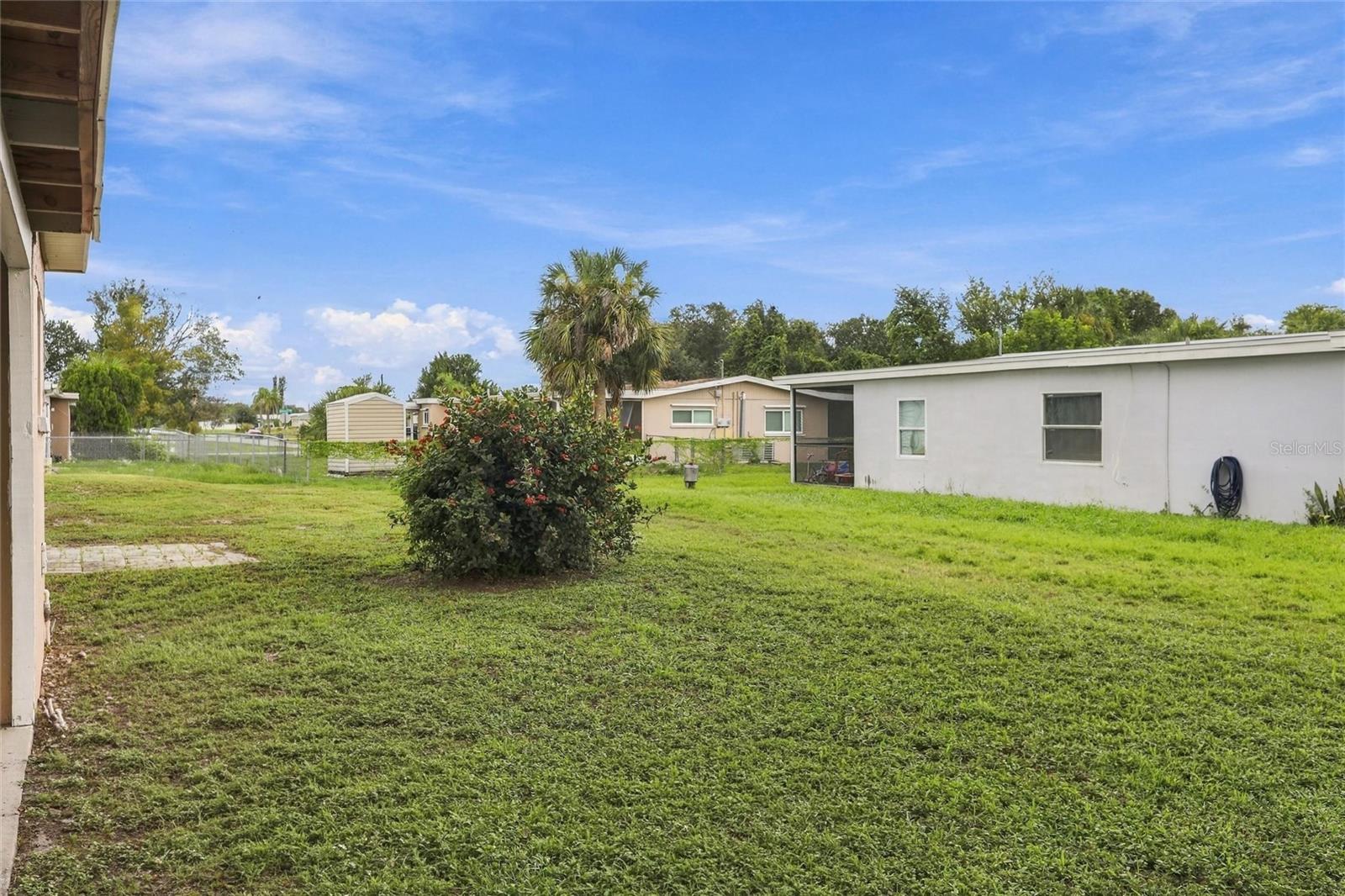 27264 Sunnybrook Rd Property Photo 37