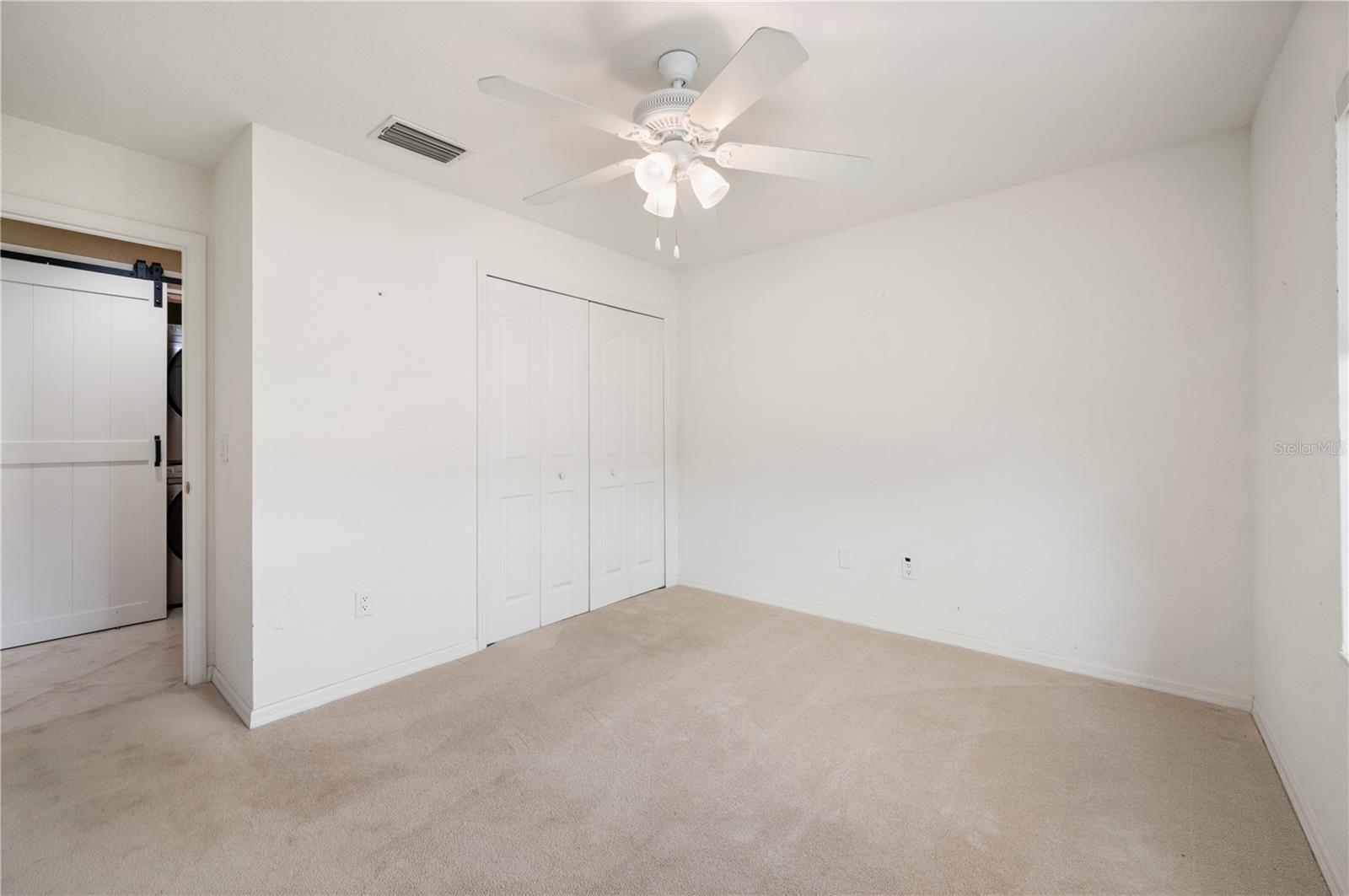 1295 Saxony Cir #2106 Property Photo 29