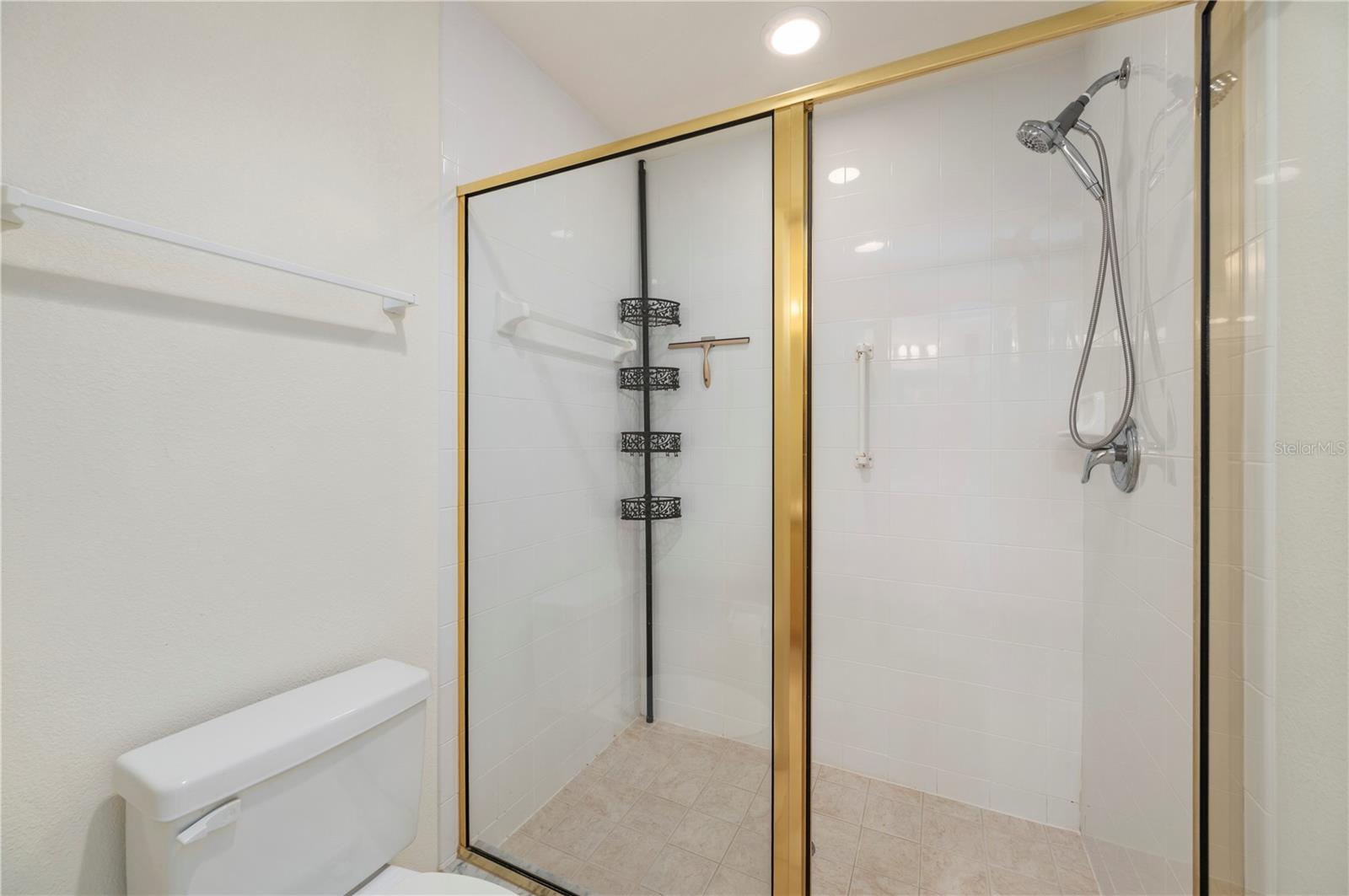 1295 Saxony Cir #2106 Property Photo 35