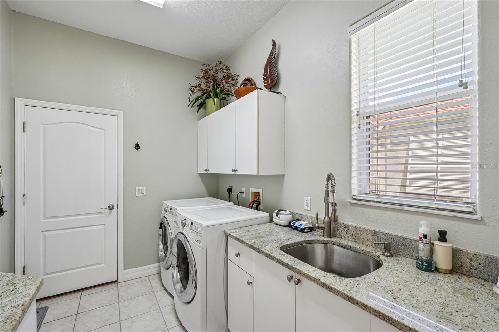 26355 Feathersound Dr Property Photo 42