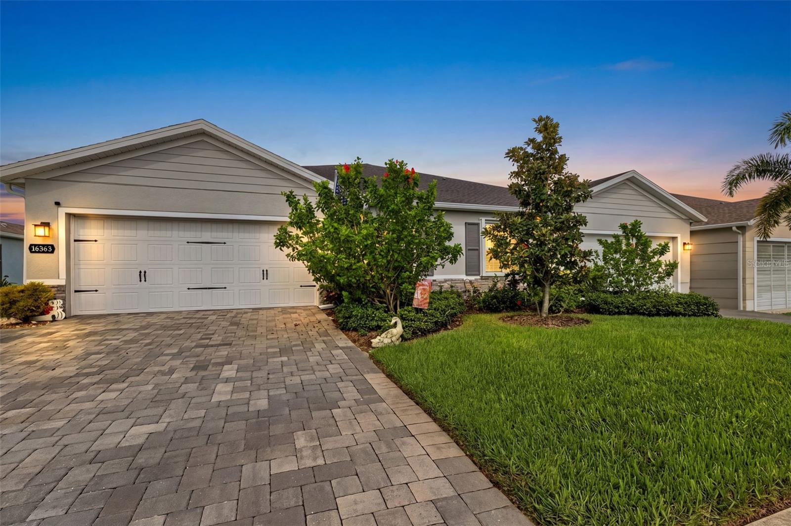 16363 Coconut Palm Dr Property Photo 1