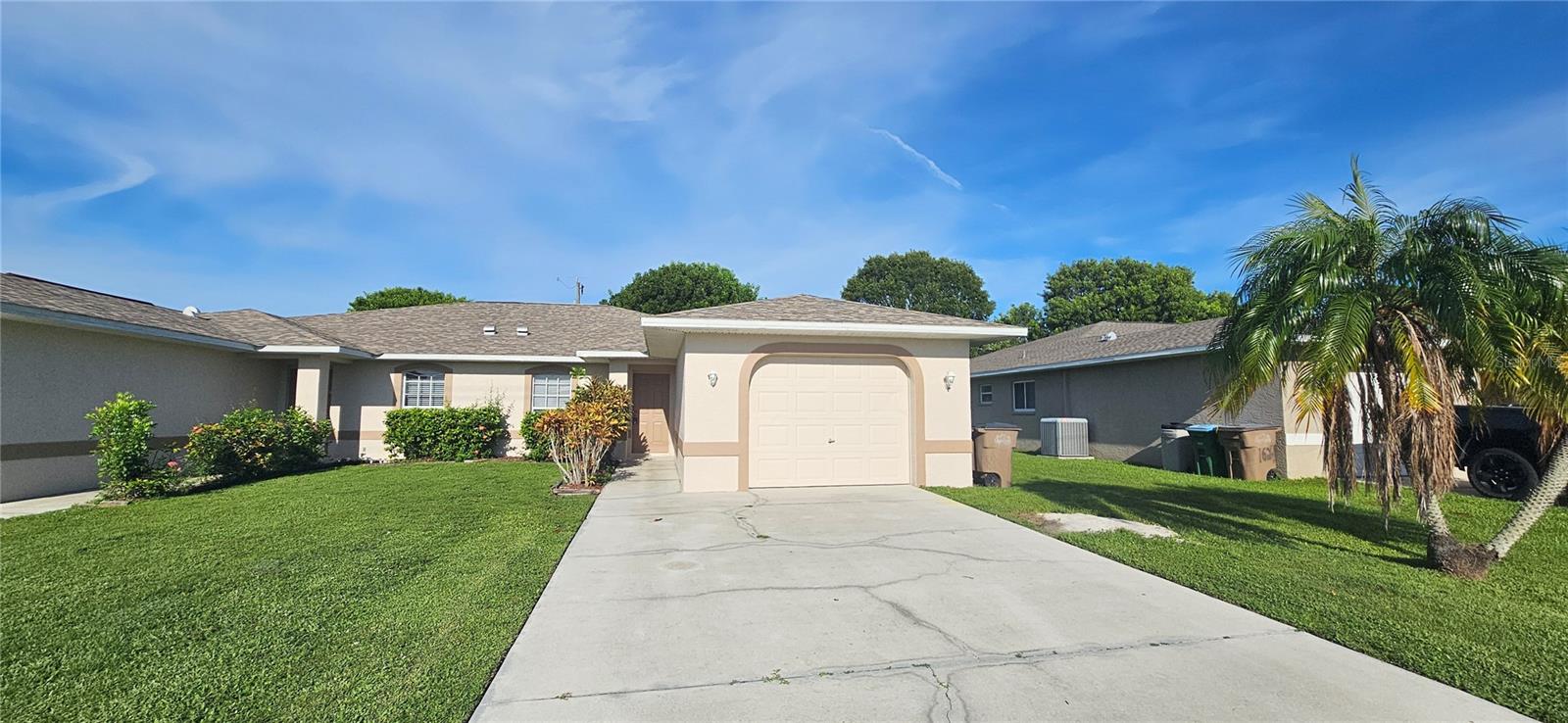1626 SW SANTA BARBARA PL Property Photo 1