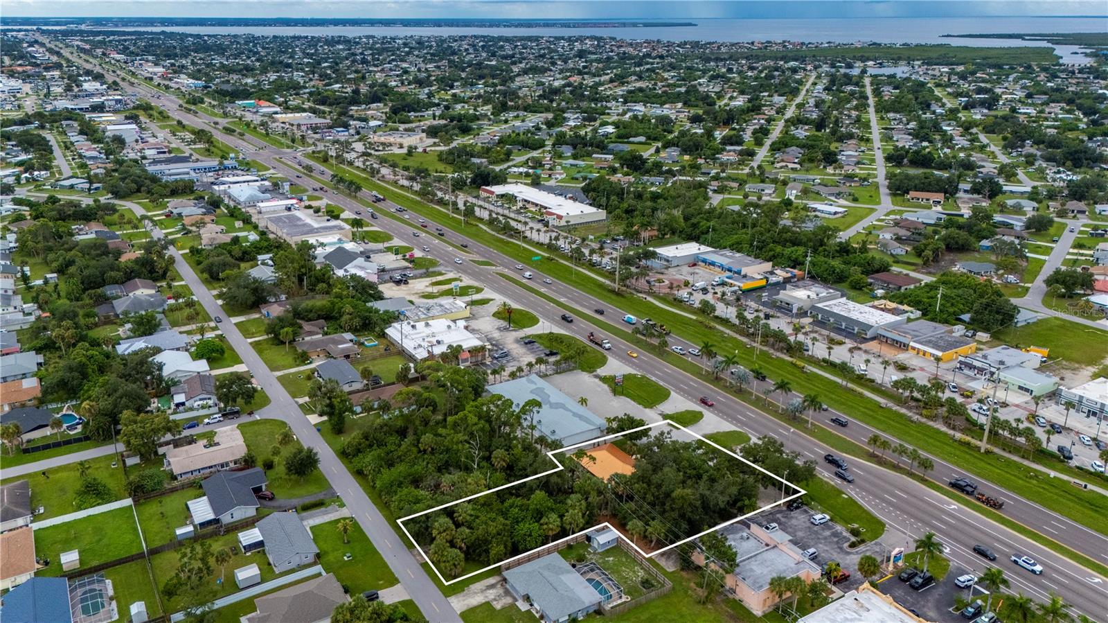 2716 Tamiami Trl Property Photo 35