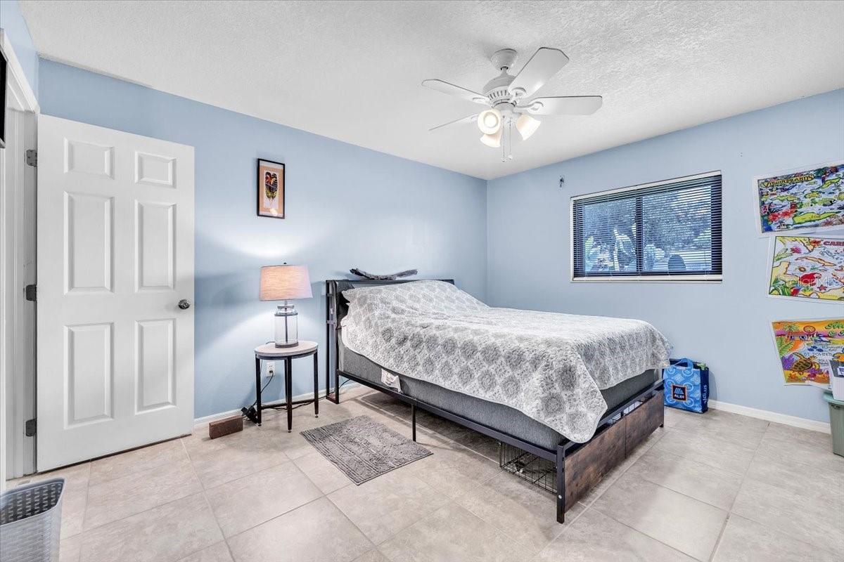 766 Sidney Ter Property Photo 16