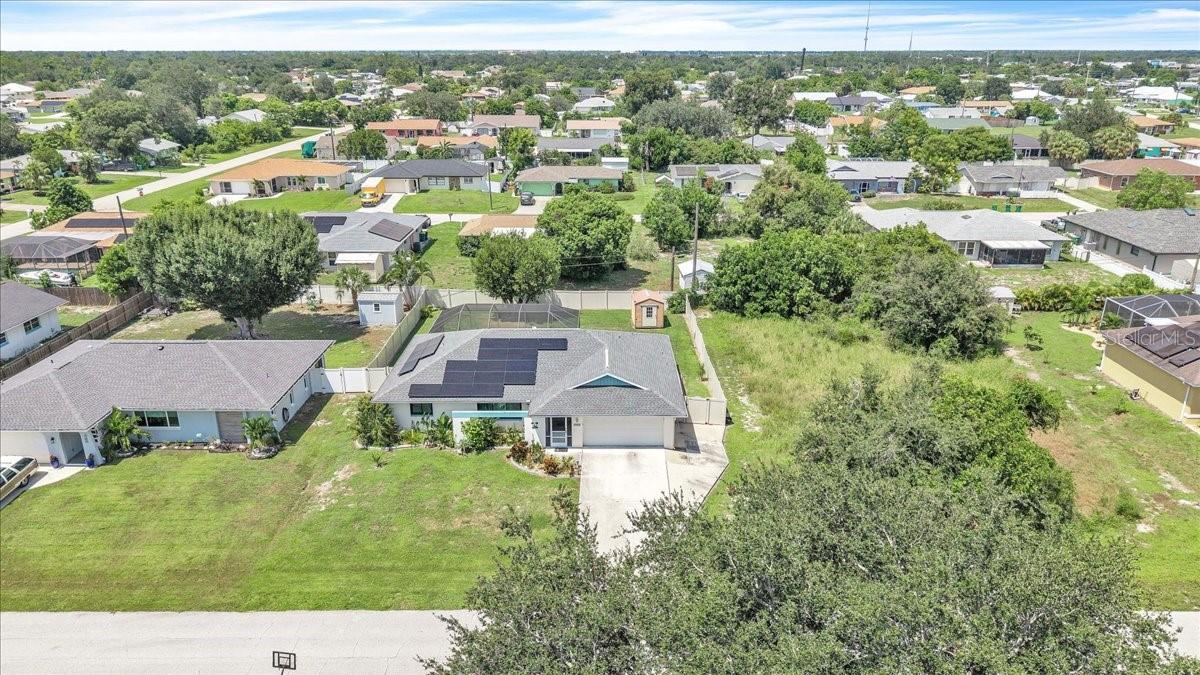 766 Sidney Ter Property Photo 32