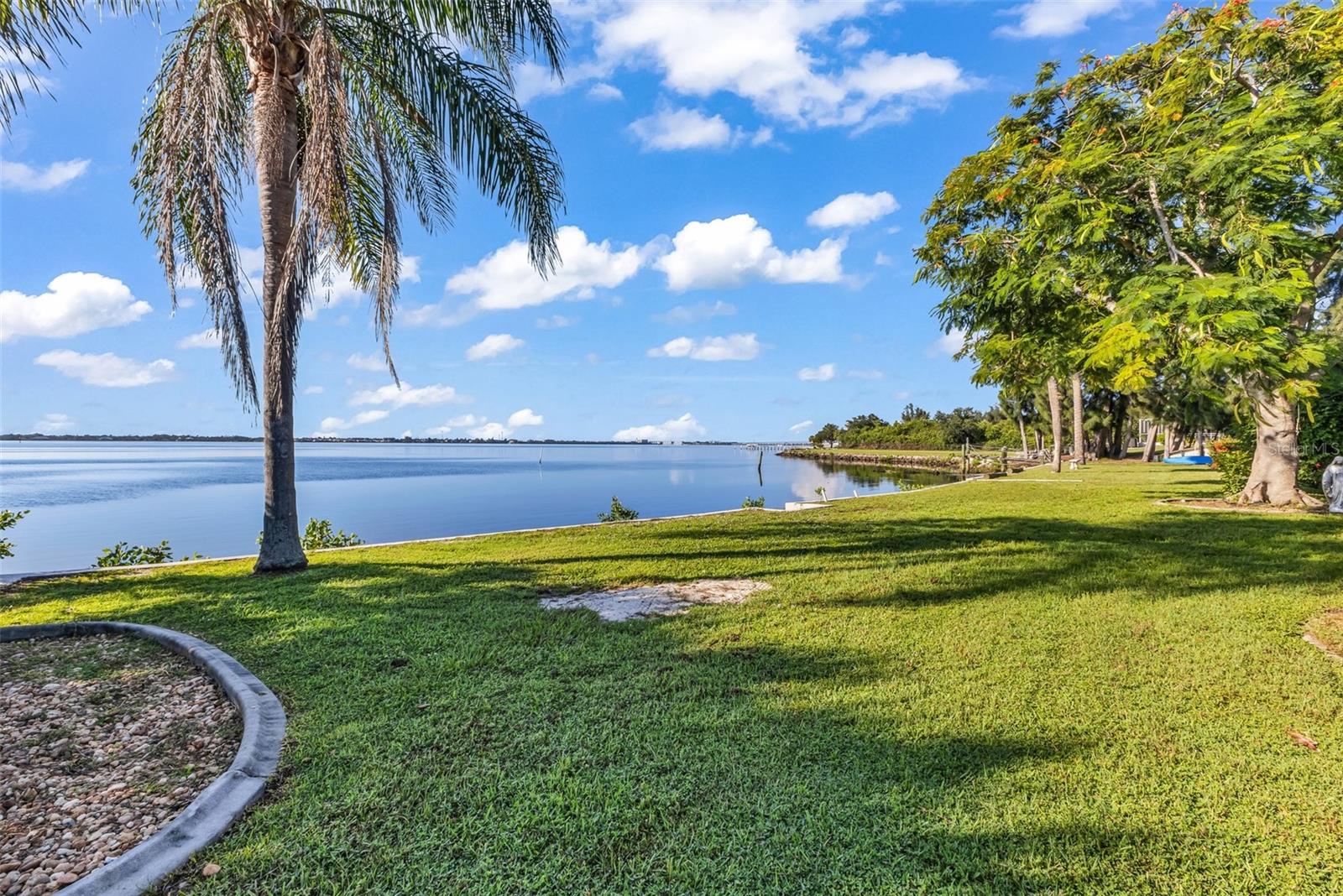 148 Northshore Ter Property Photo 33