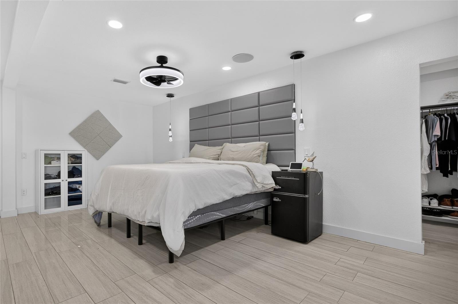 6484 Angle Pl Property Photo 18