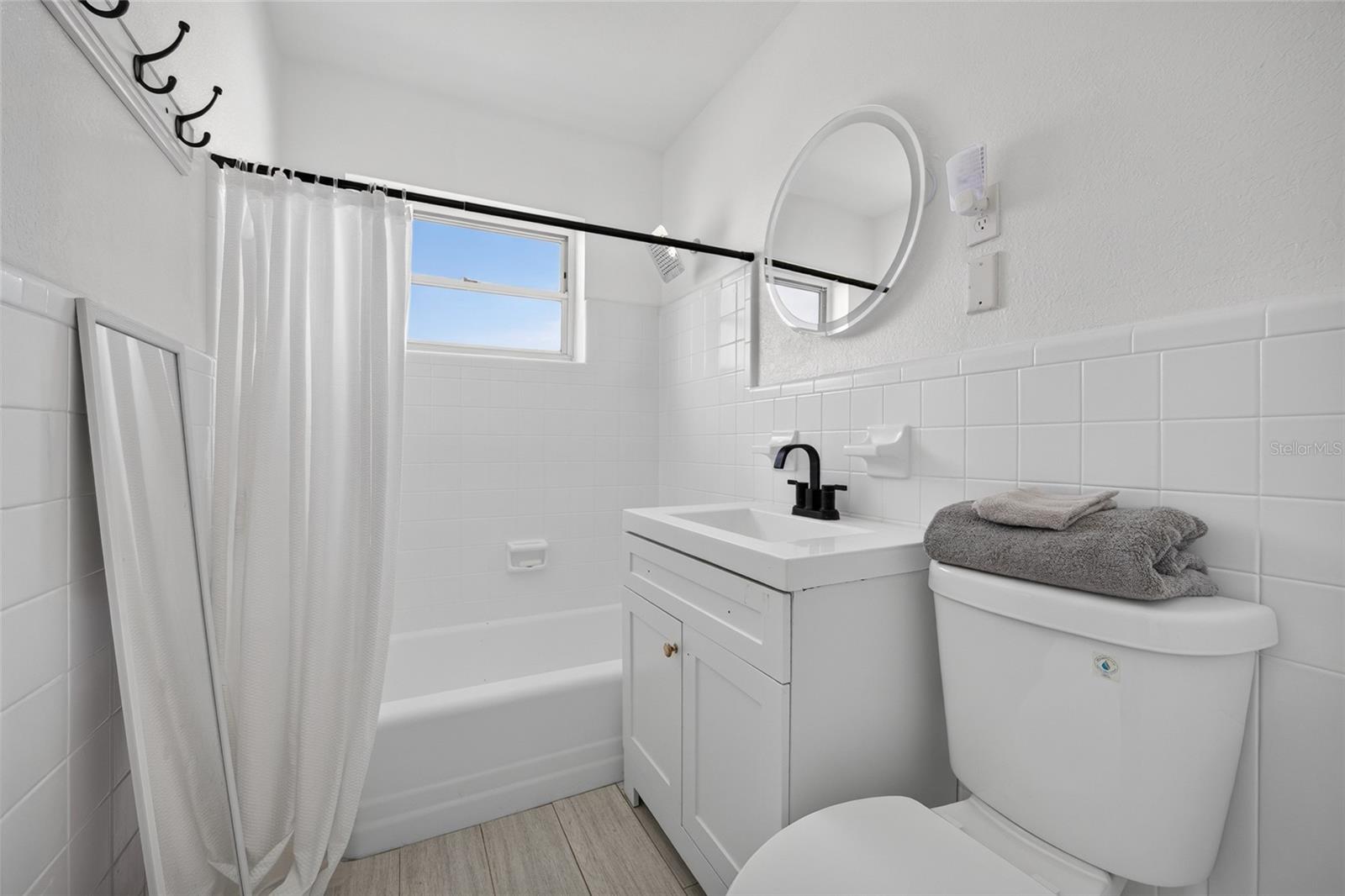 6484 Angle Pl Property Photo 25