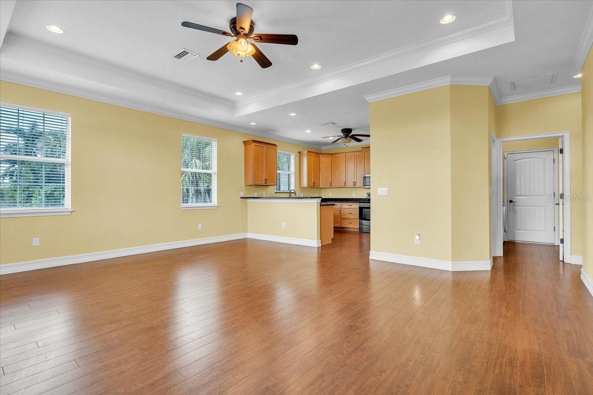 309 Shreve St Property Photo 6