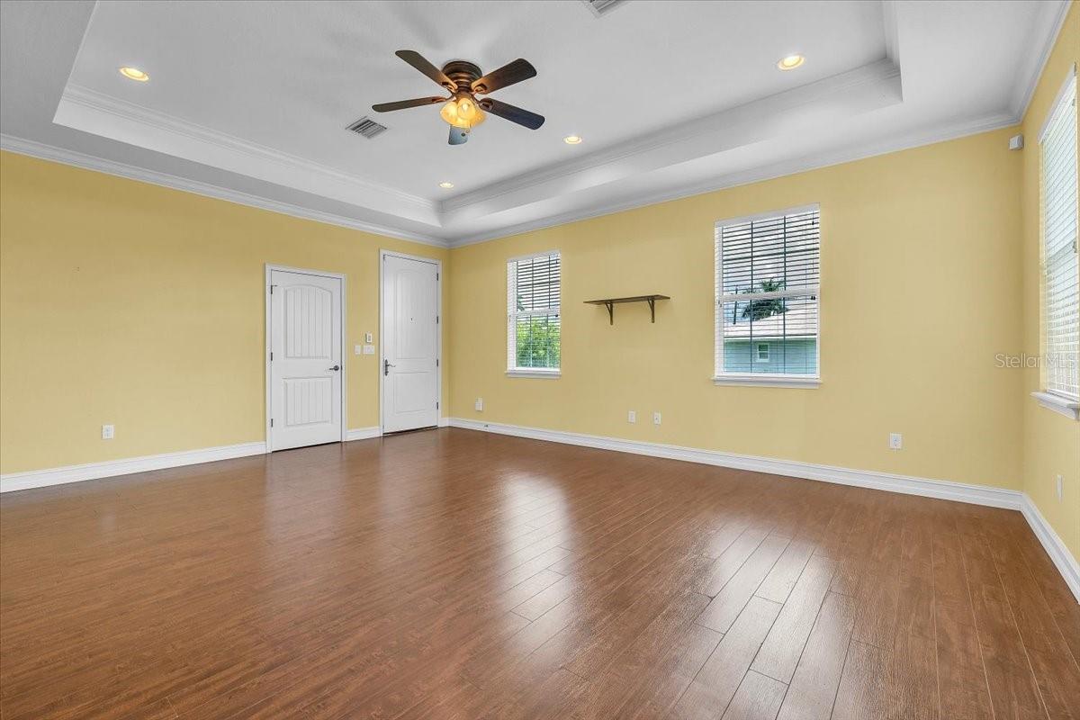 309 Shreve St Property Photo 9