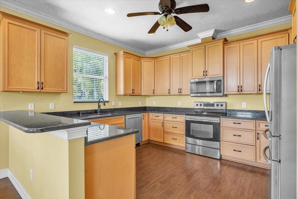 309 Shreve St Property Photo 11