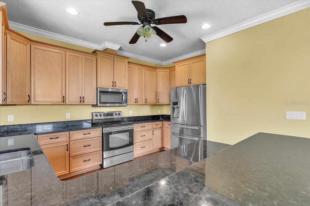 309 Shreve St Property Photo 12