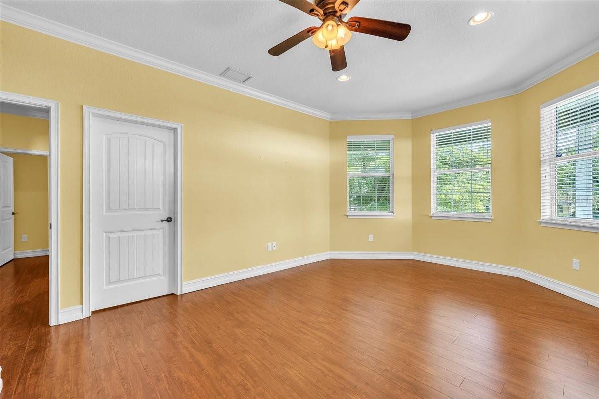 309 Shreve St Property Photo 17