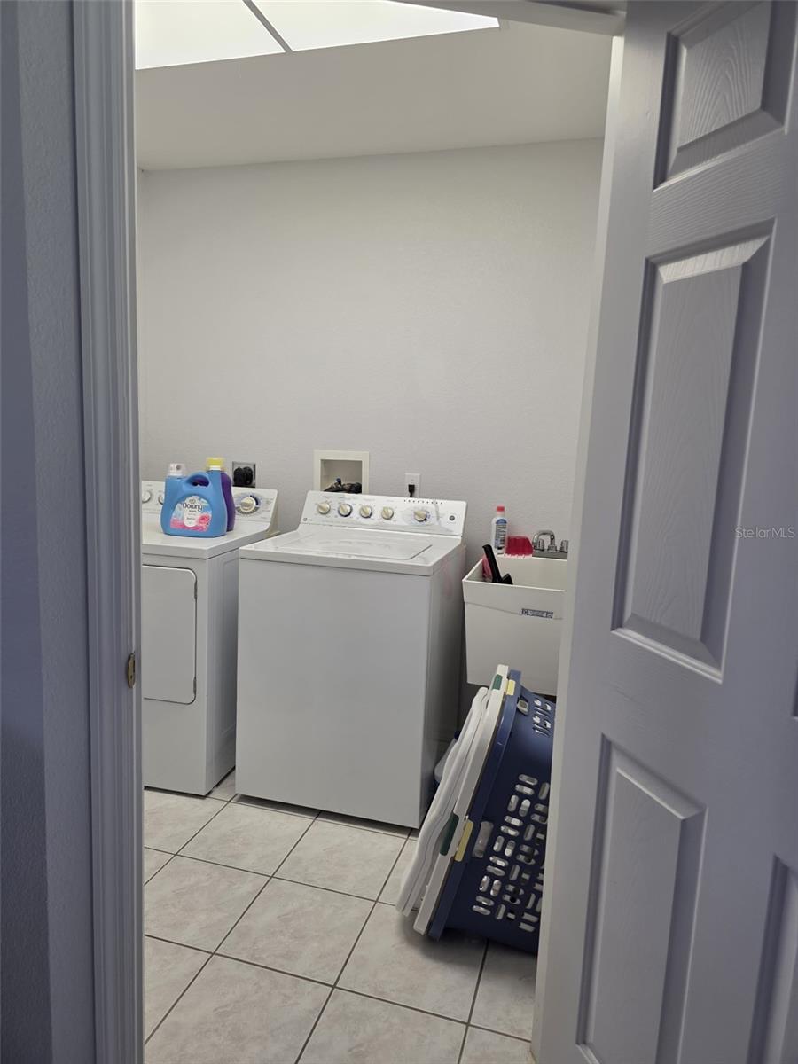 22353 La Guardia Ave Property Photo 8