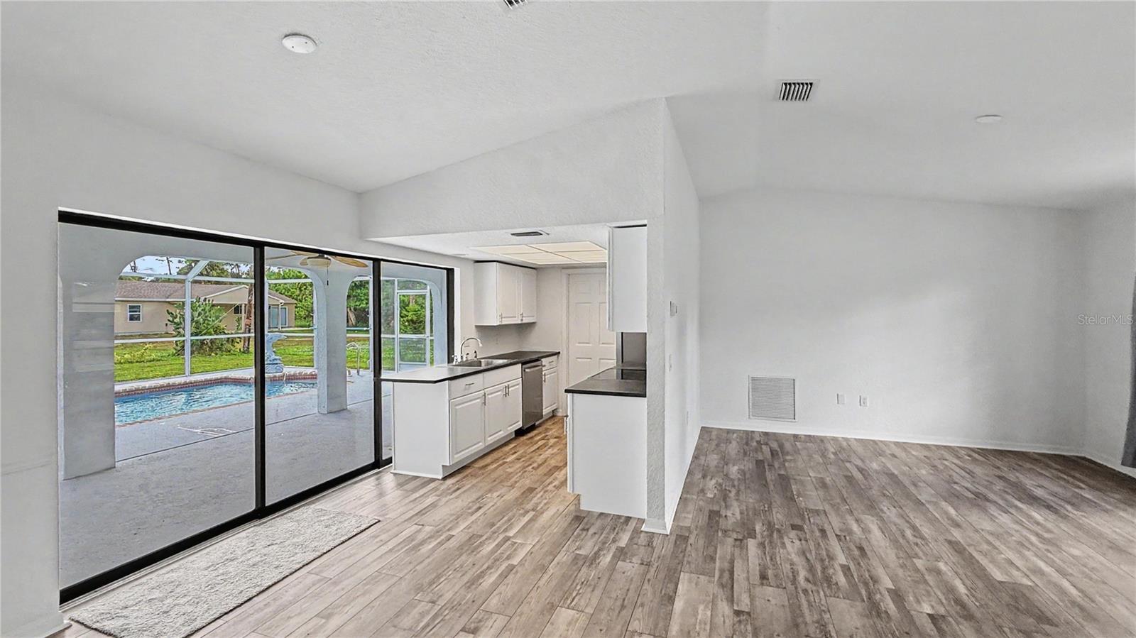 4387 Concert St Property Photo 6