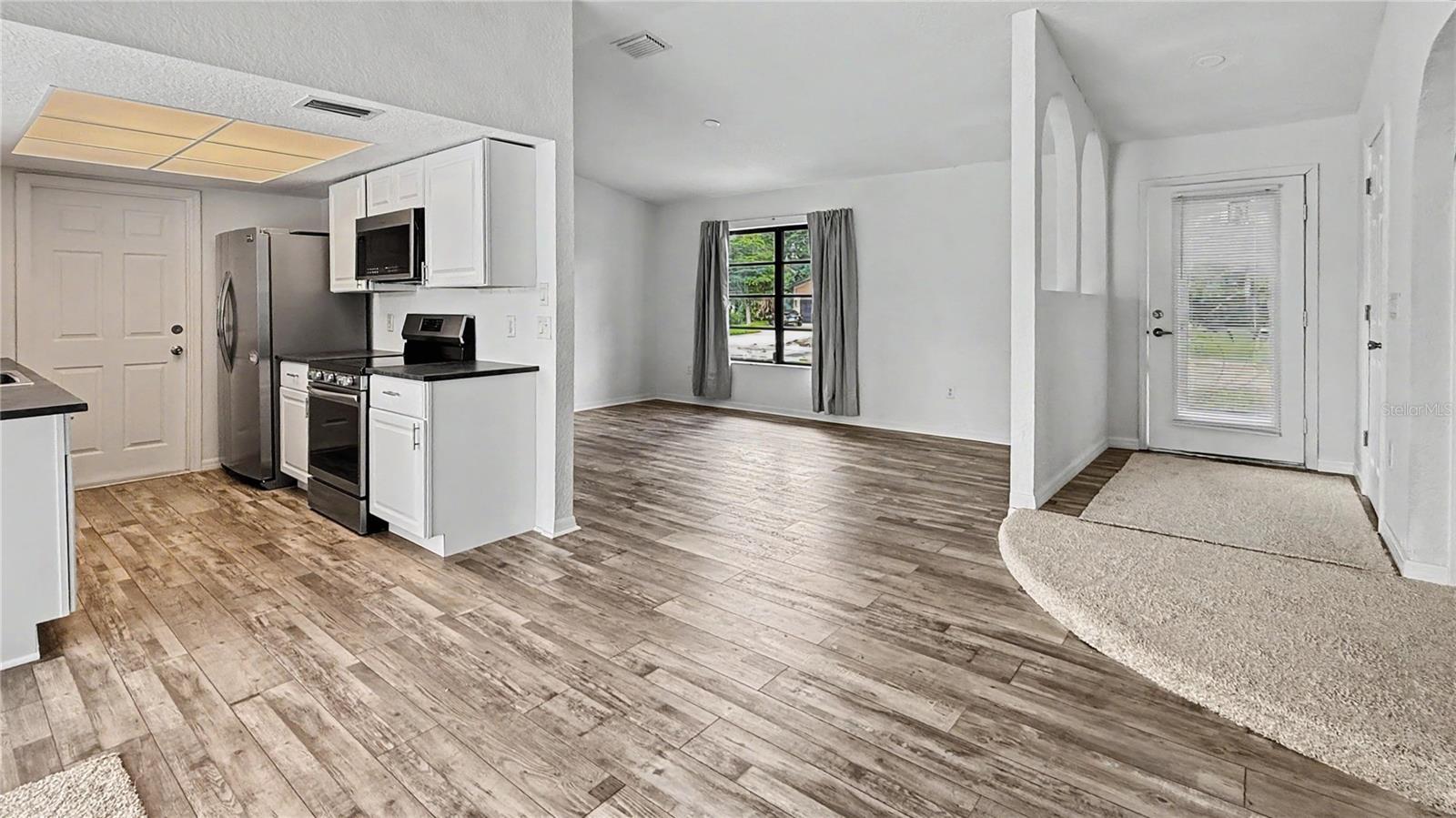 4387 Concert St Property Photo 8