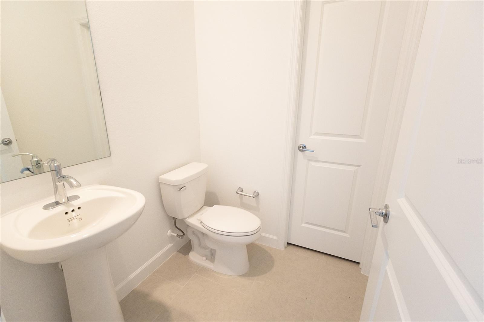 45084 Pipevine Cir Property Photo 11