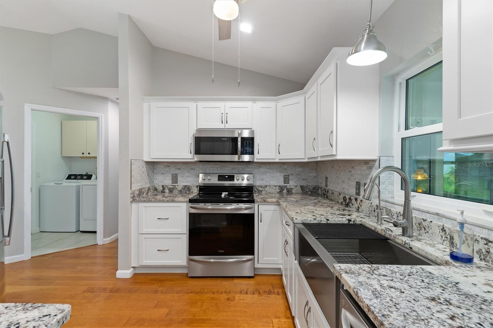 2058 Emrick St Property Photo 11
