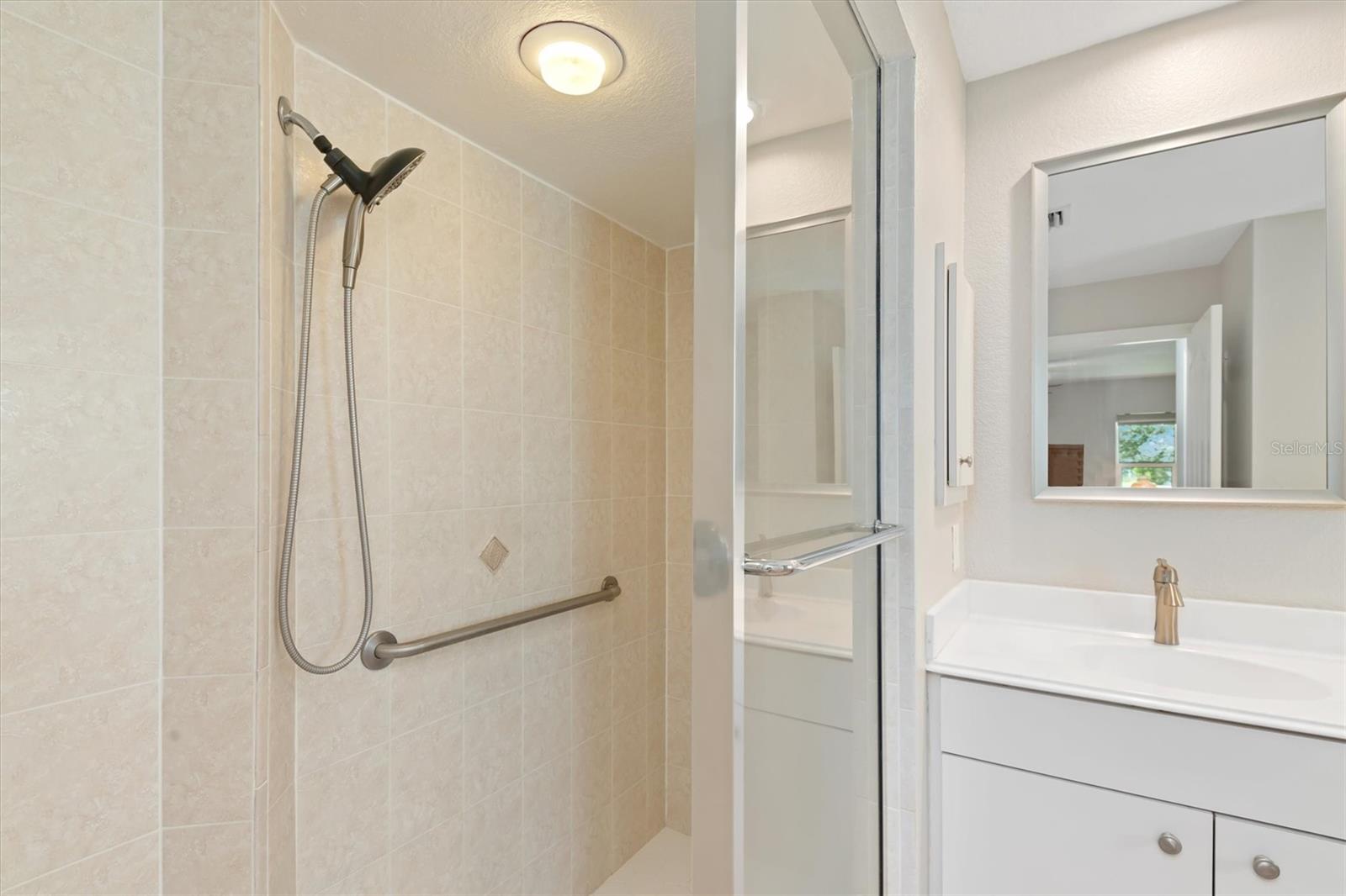 2058 Emrick St Property Photo 18