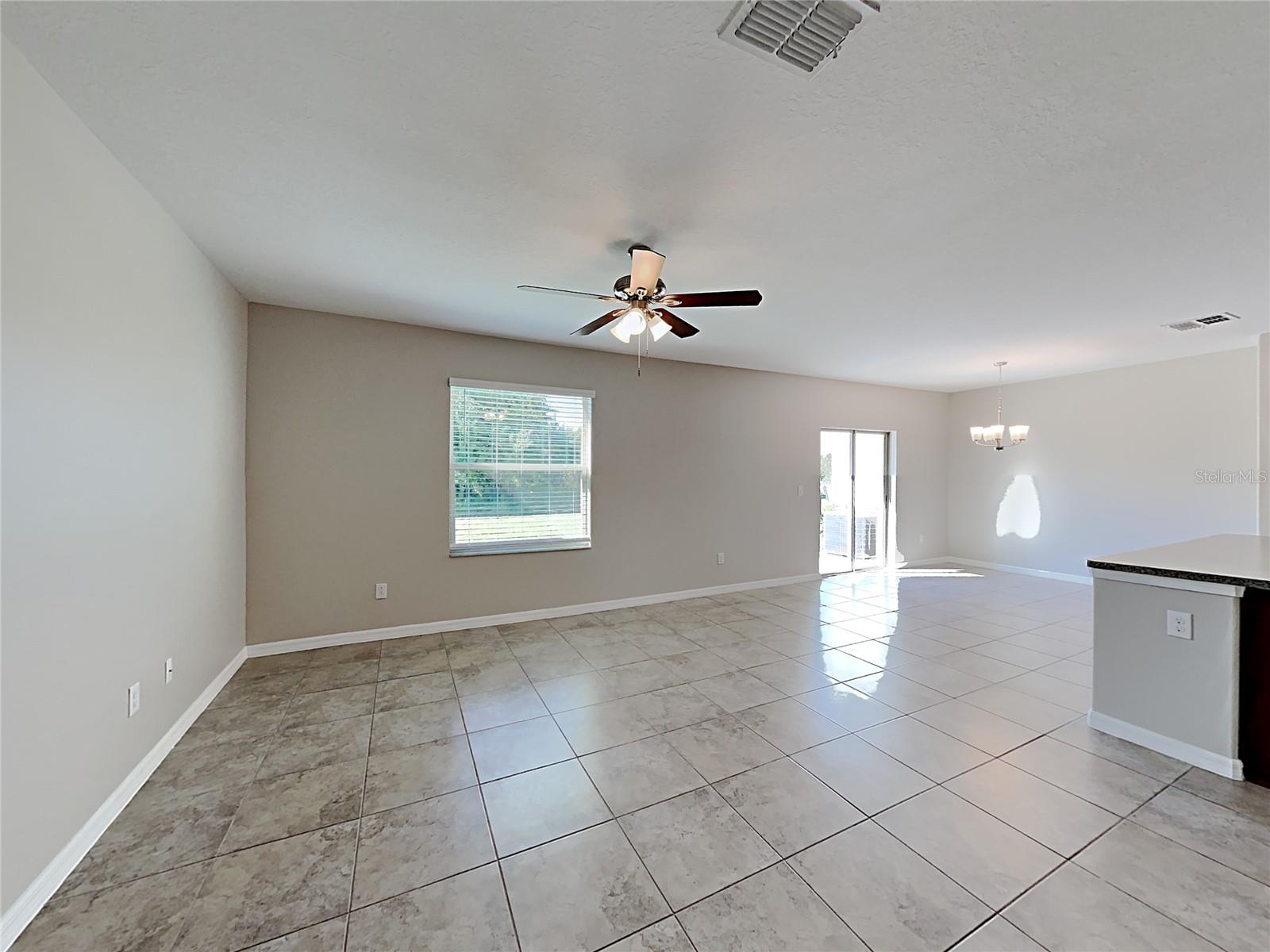 15322 Broad Brush Dr Property Photo 6