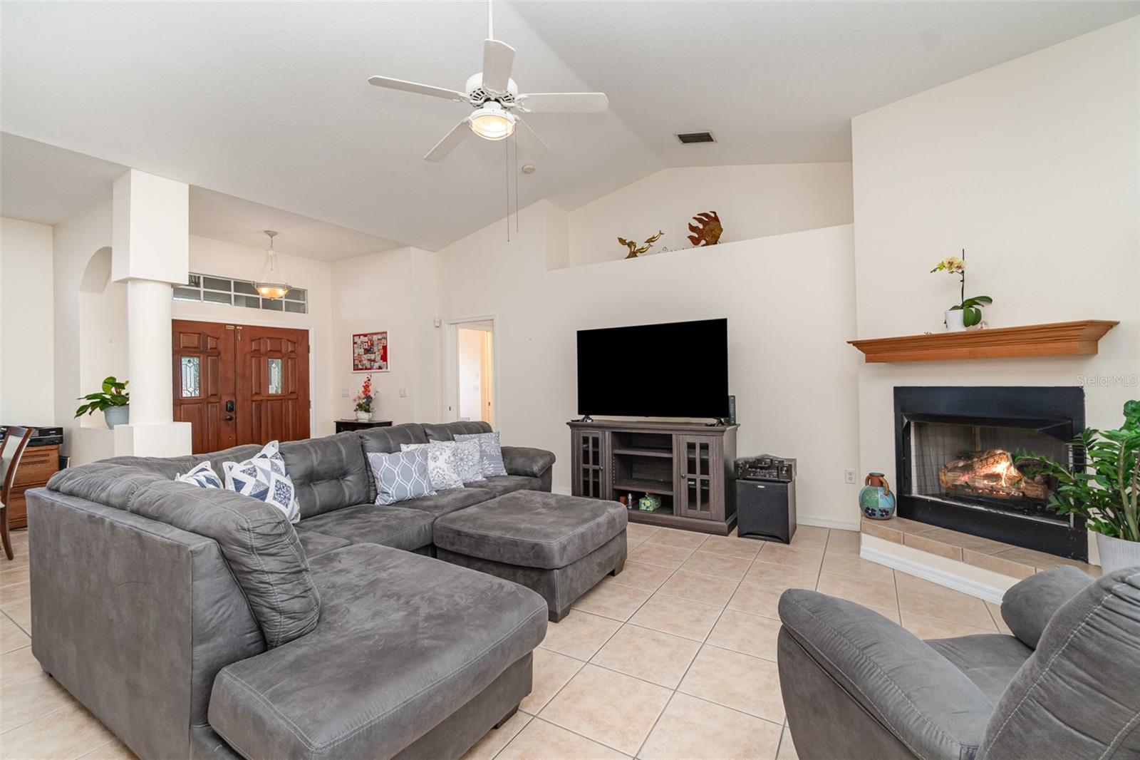 4010 Yucatan Cir Property Photo 9