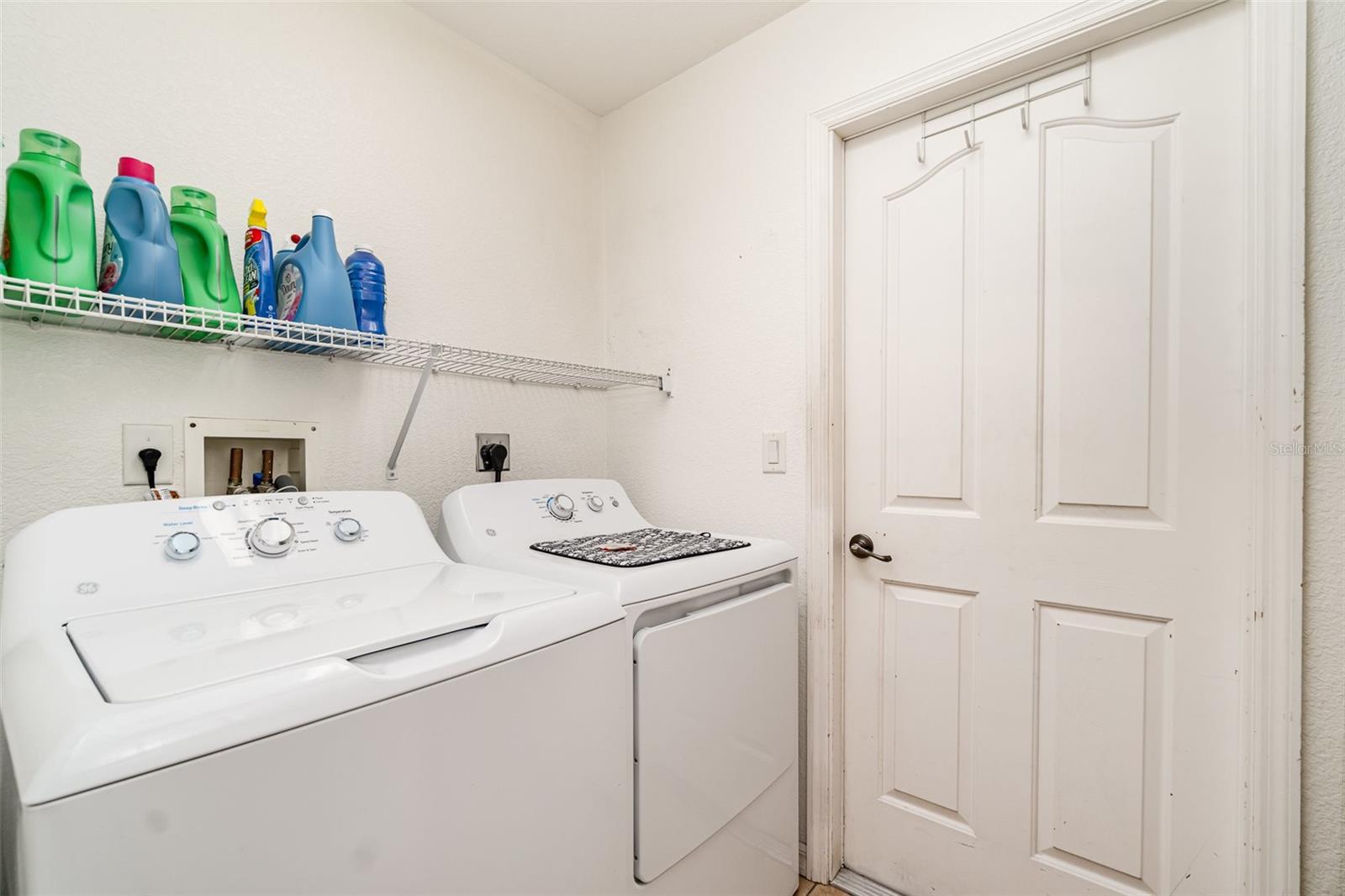 4010 Yucatan Cir Property Photo 25
