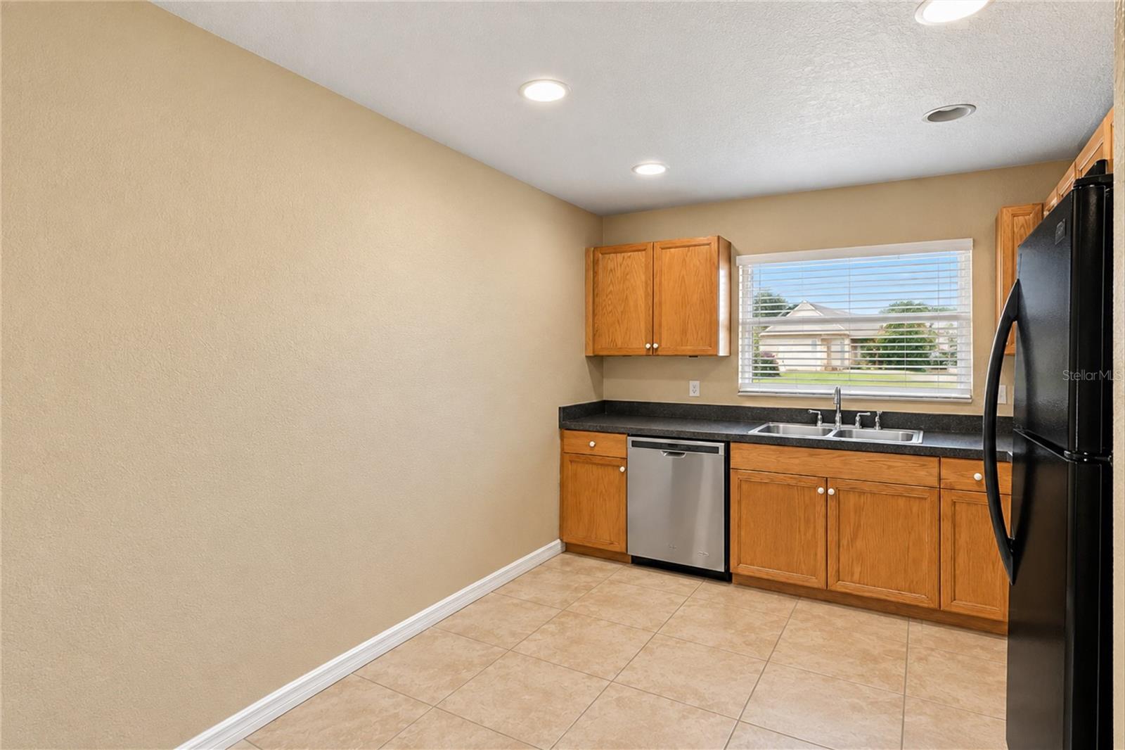 10194 Tramore Ave #a & B Property Photo 6