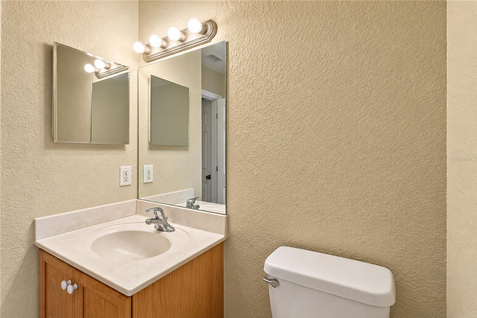 10194 Tramore Ave #a & B Property Photo 11