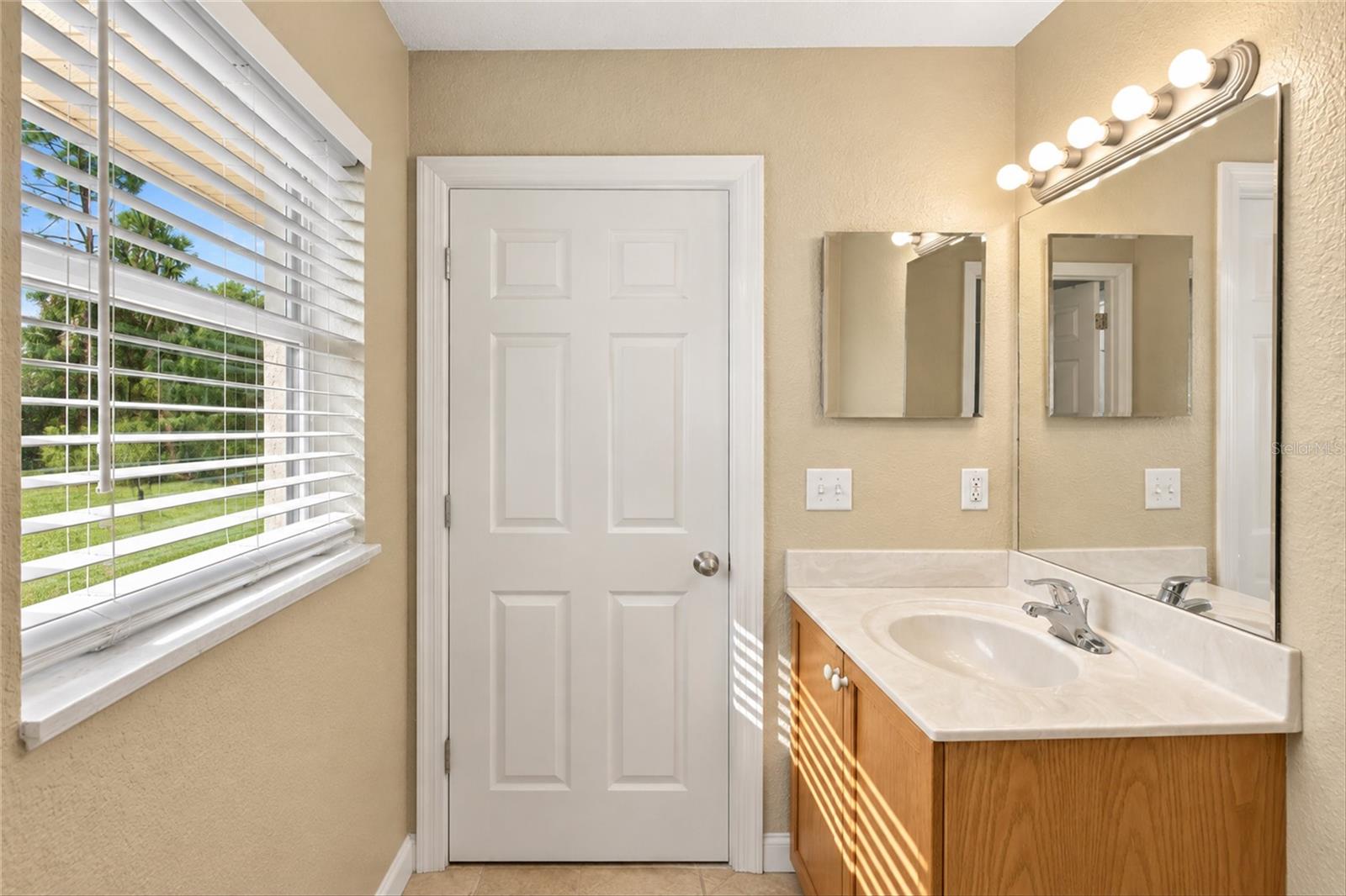 10194 Tramore Ave #a & B Property Photo 13