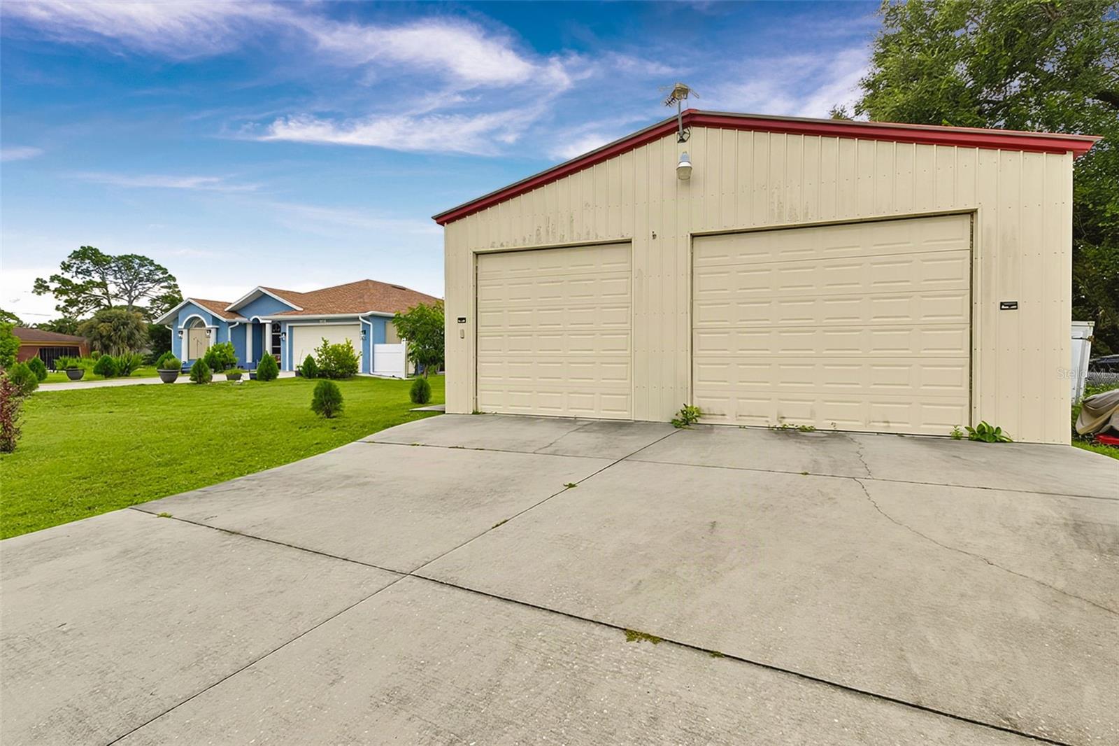 102 Bayamo Dr Property Photo 6