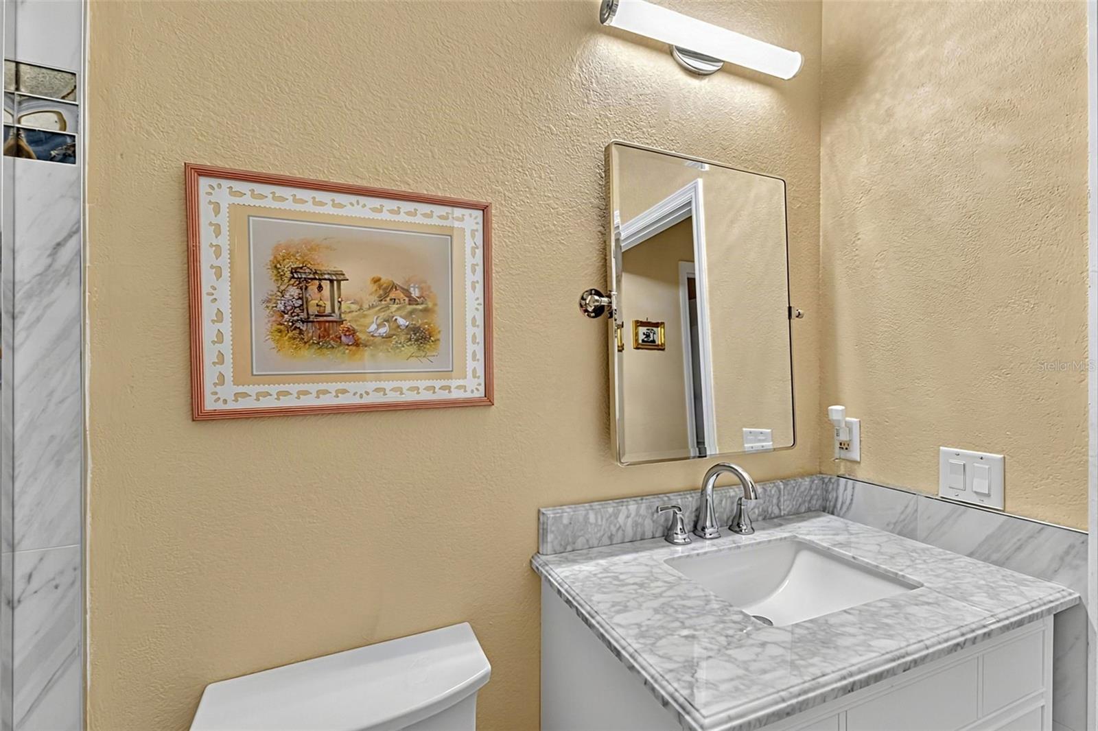 102 Bayamo Dr Property Photo 24