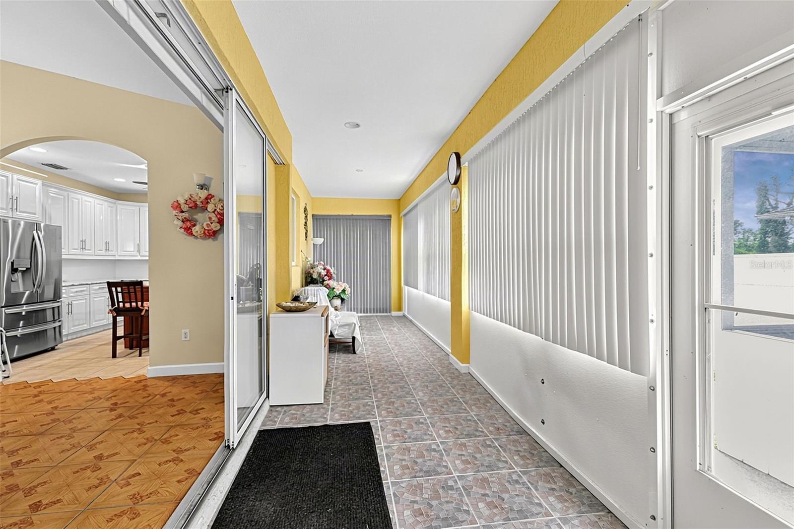 102 Bayamo Dr Property Photo 31