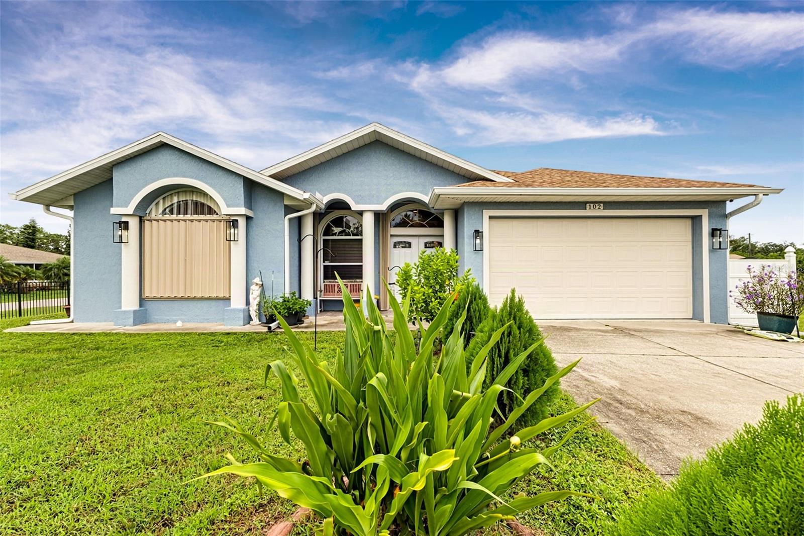 102 Bayamo Dr Property Photo 32