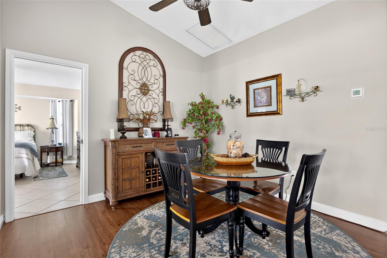 25454 Palisade Rd Property Photo 16
