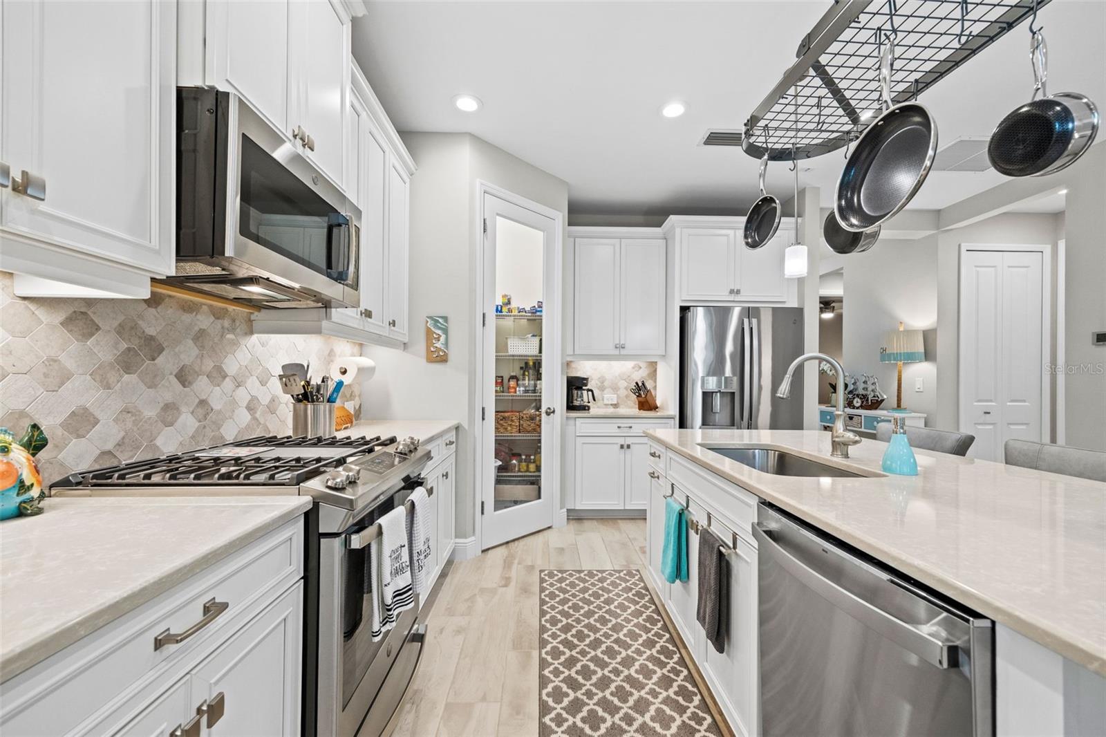 7008 Mistral Way Property Photo 19