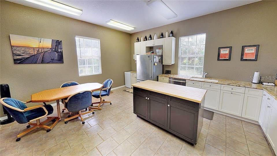 3210 Rowland Dr Property Photo 5
